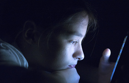 16歲的男孩沉迷游戲怎么辦