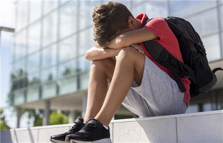 19歲不上學了現在該怎么辦