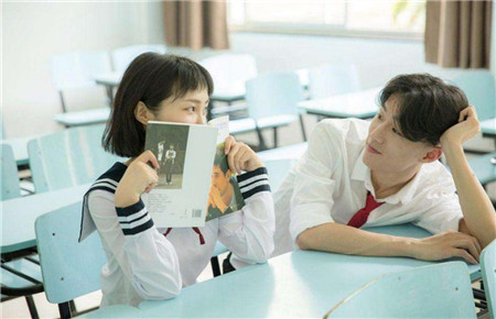 兒子十五歲就談戀愛怎么辦