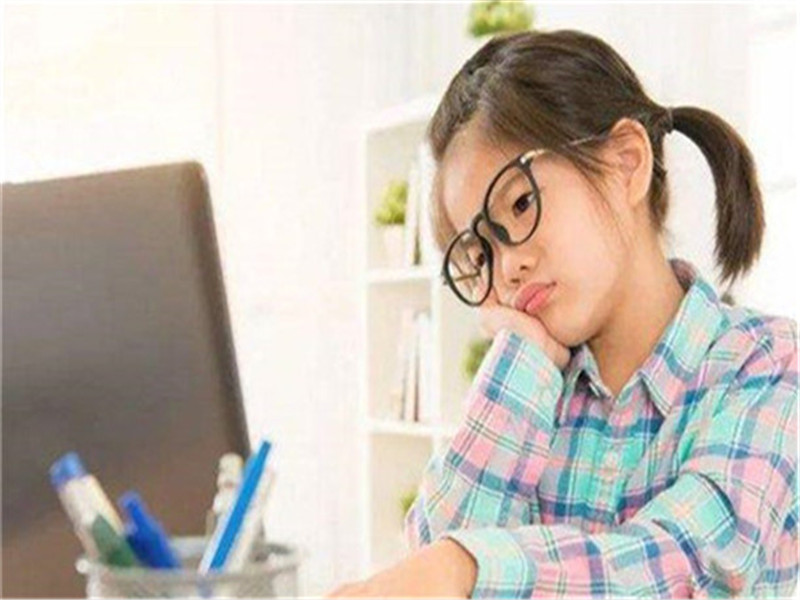 14歲男孩子不想上學怎么辦