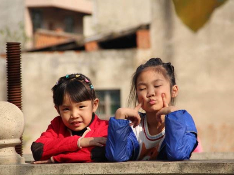 孩子亂交朋友,素質教育學校