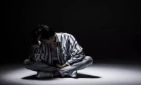 青少年心理咨詢學校如何處理孩子輕生問題