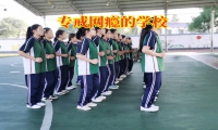 孩子網吧通宵，家長這樣做就對啦