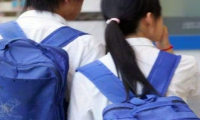 高二孩子早戀學(xué)校對孩子早戀的看法